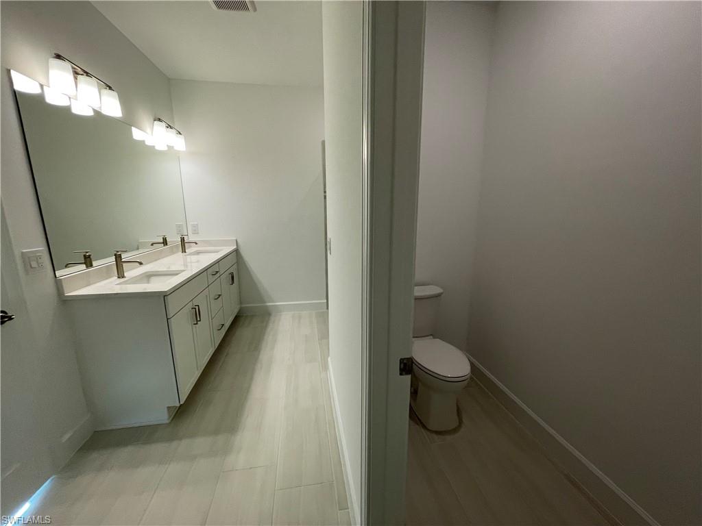 SONOMA OAKS - Residential Lease