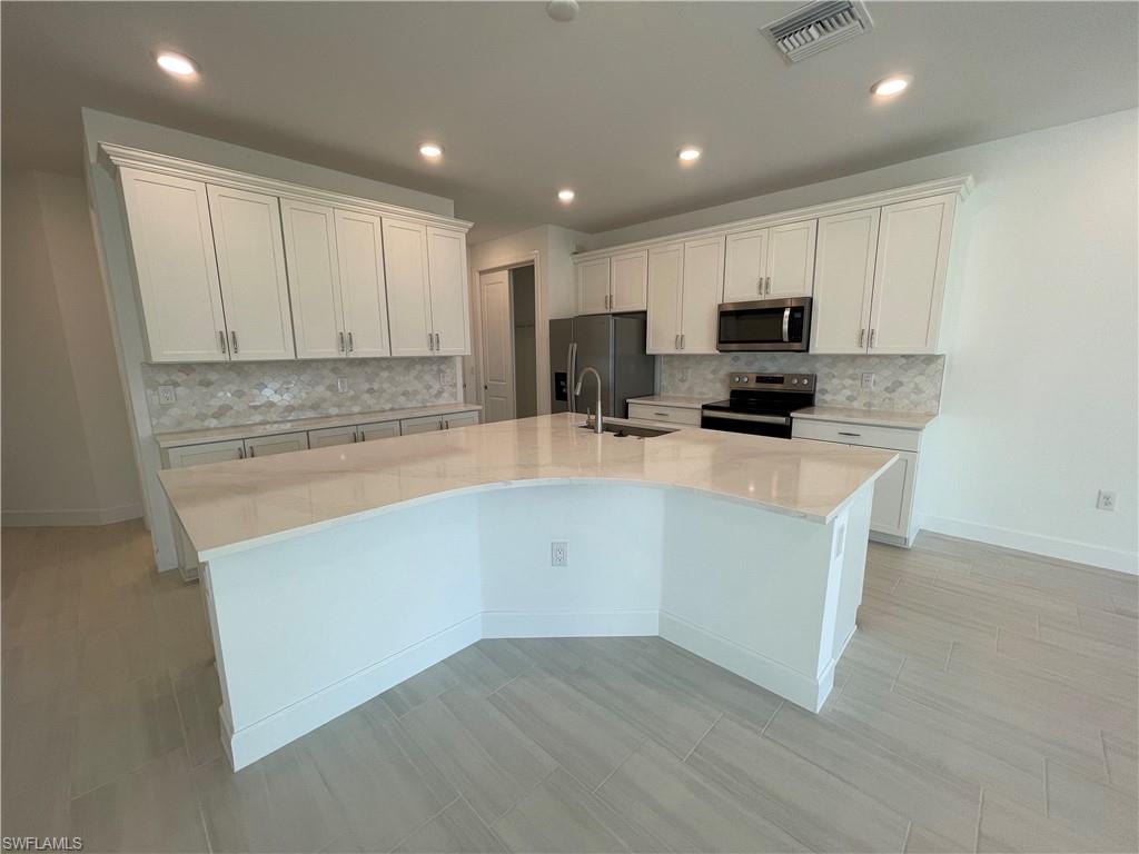 SONOMA OAKS - Residential Lease