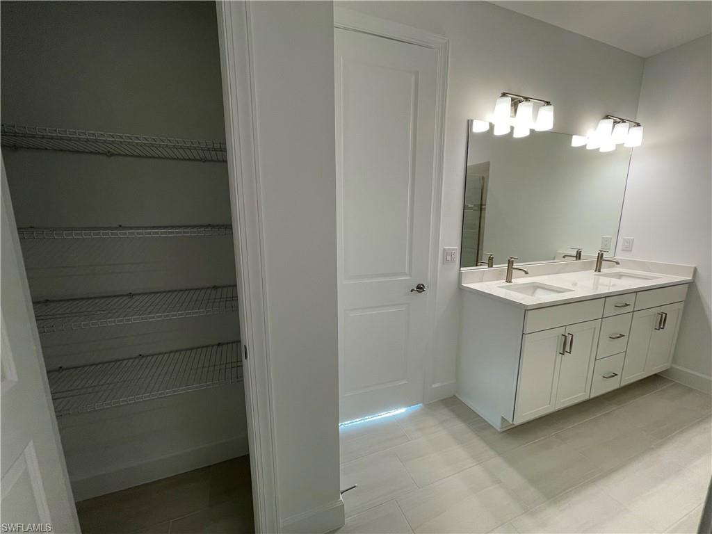 SONOMA OAKS - Residential Lease