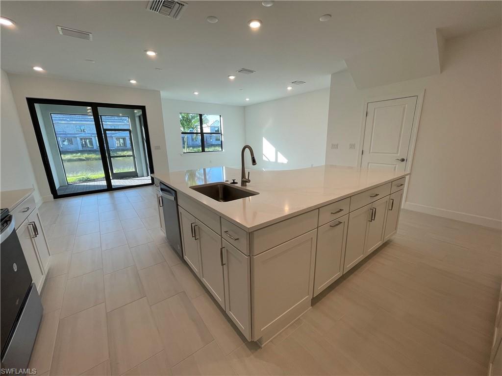 SONOMA OAKS - Residential Lease