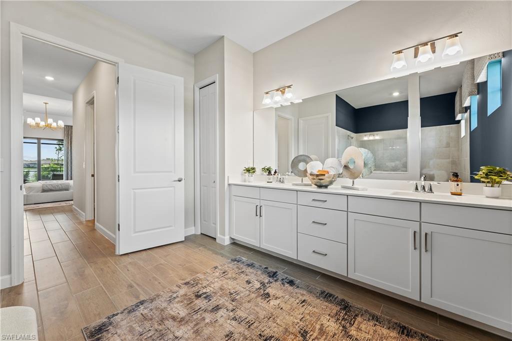 TUCKERS COVE - Residential