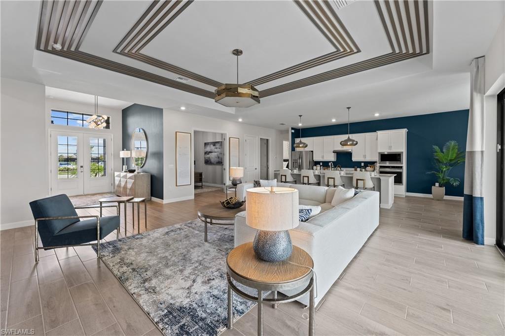 TUCKERS COVE - Residential