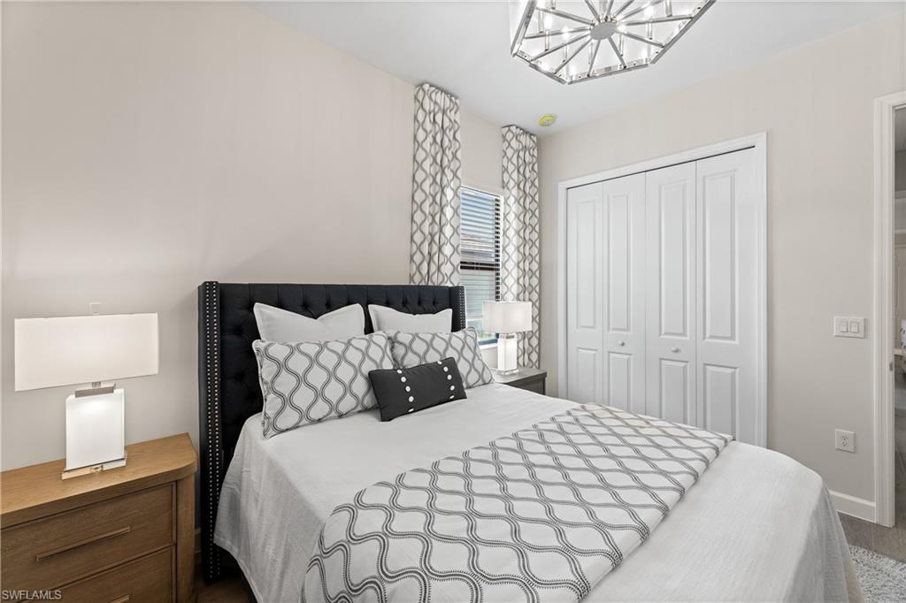 TUCKERS COVE - Residential