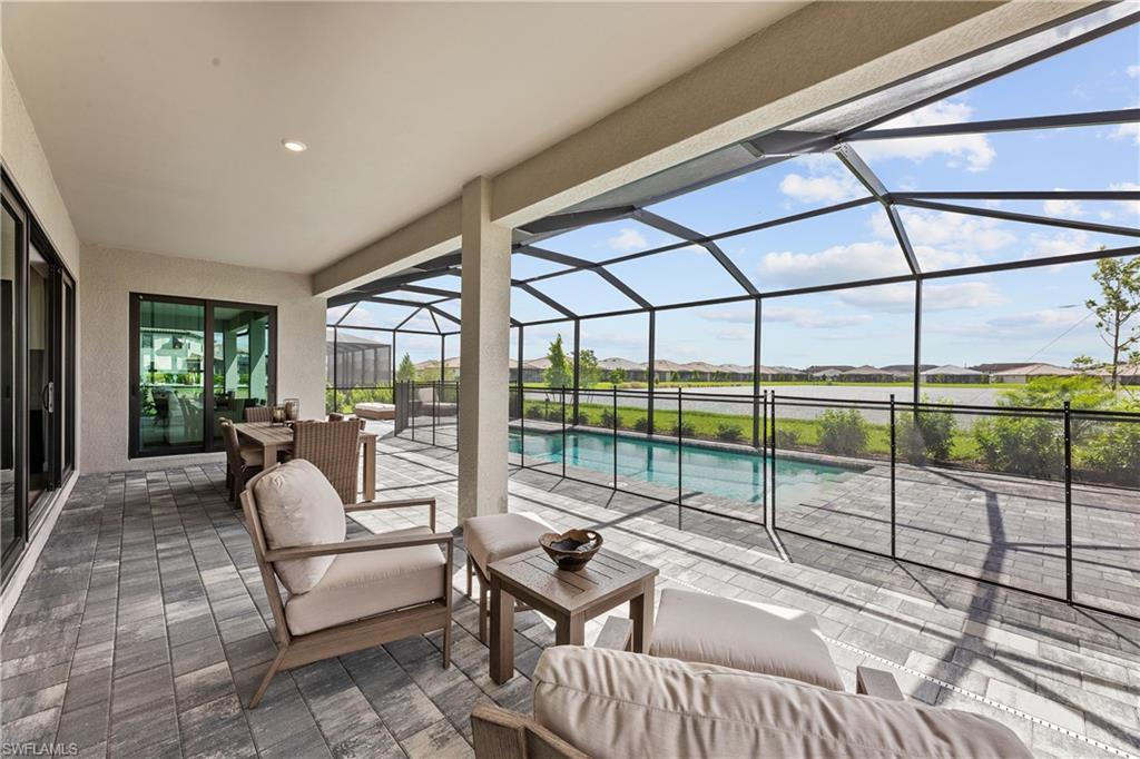 TUCKERS COVE - Residential