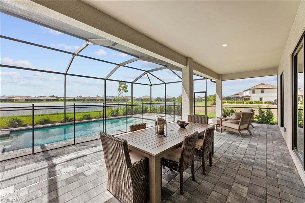 TUCKERS COVE - Residential