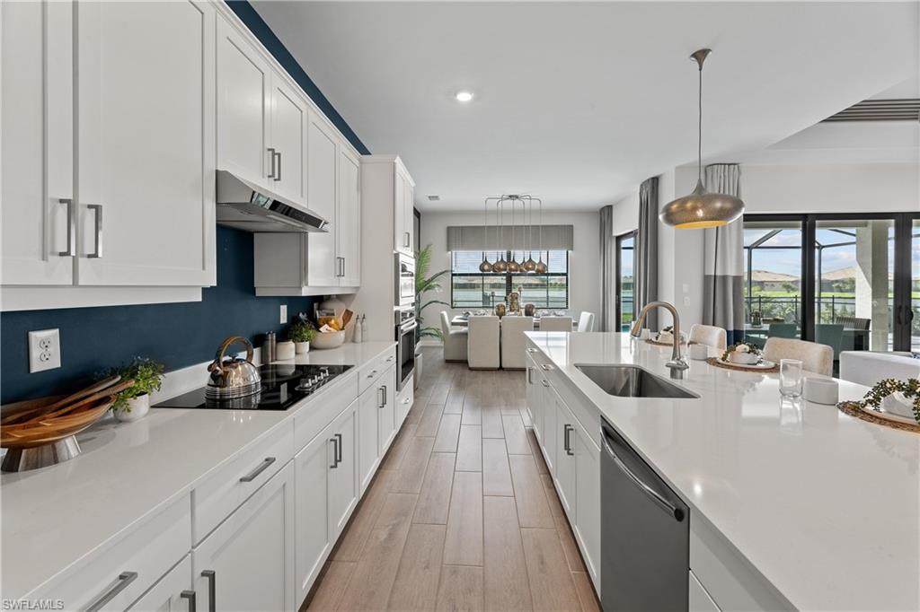 TUCKERS COVE - Residential