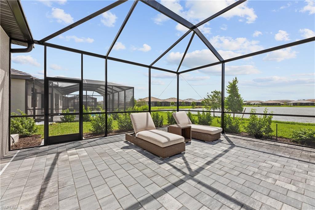 TUCKERS COVE - Residential
