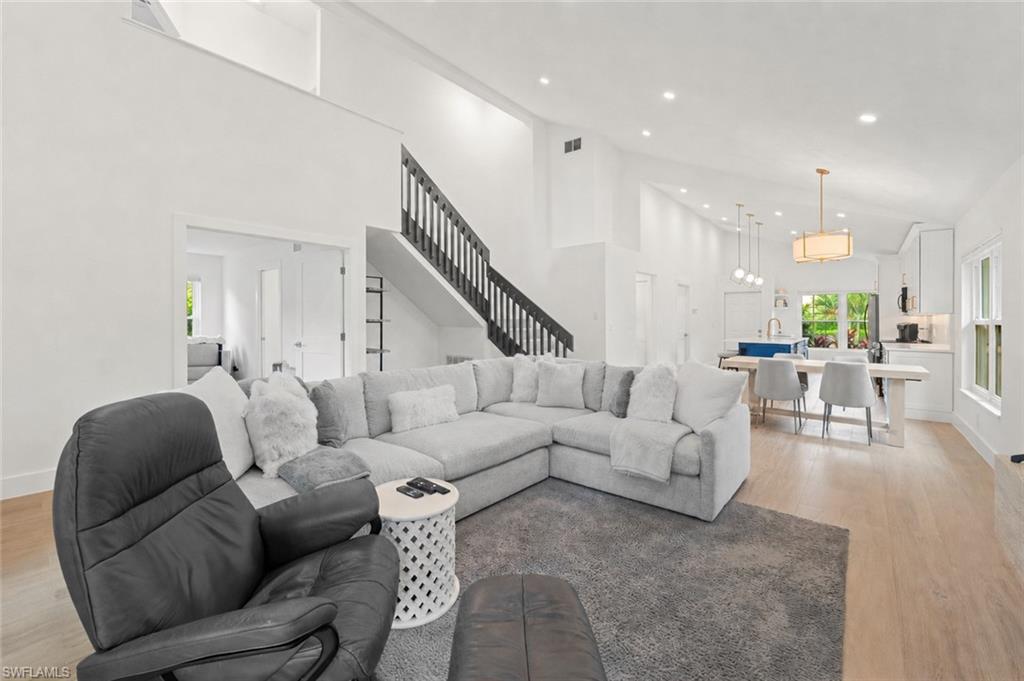 CORINTHIAN GARDENS AT WORLD - Residential