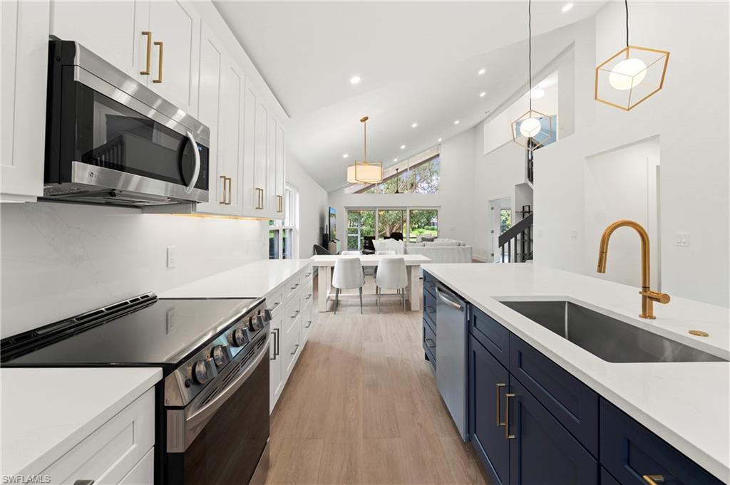 CORINTHIAN GARDENS AT WORLD - Residential
