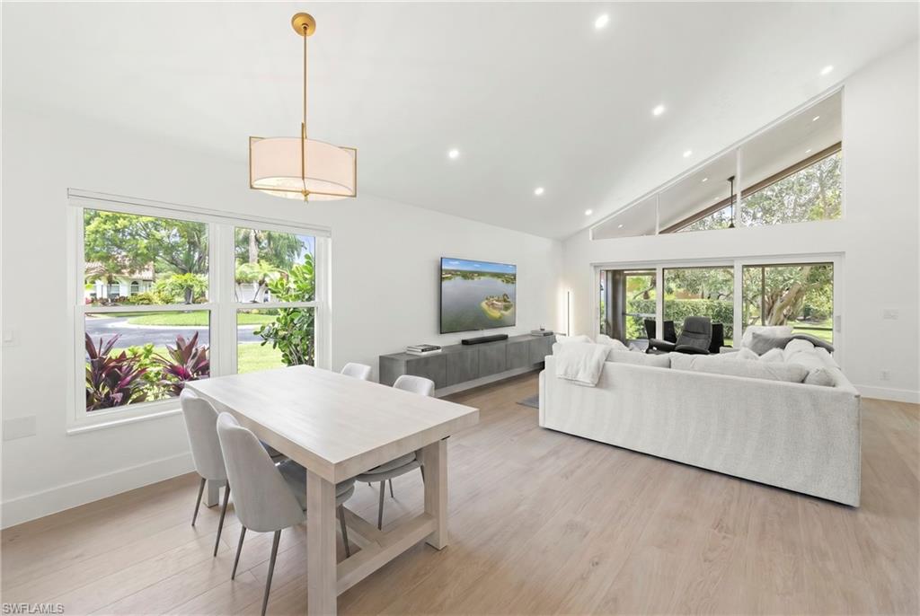 CORINTHIAN GARDENS AT WORLD - Residential