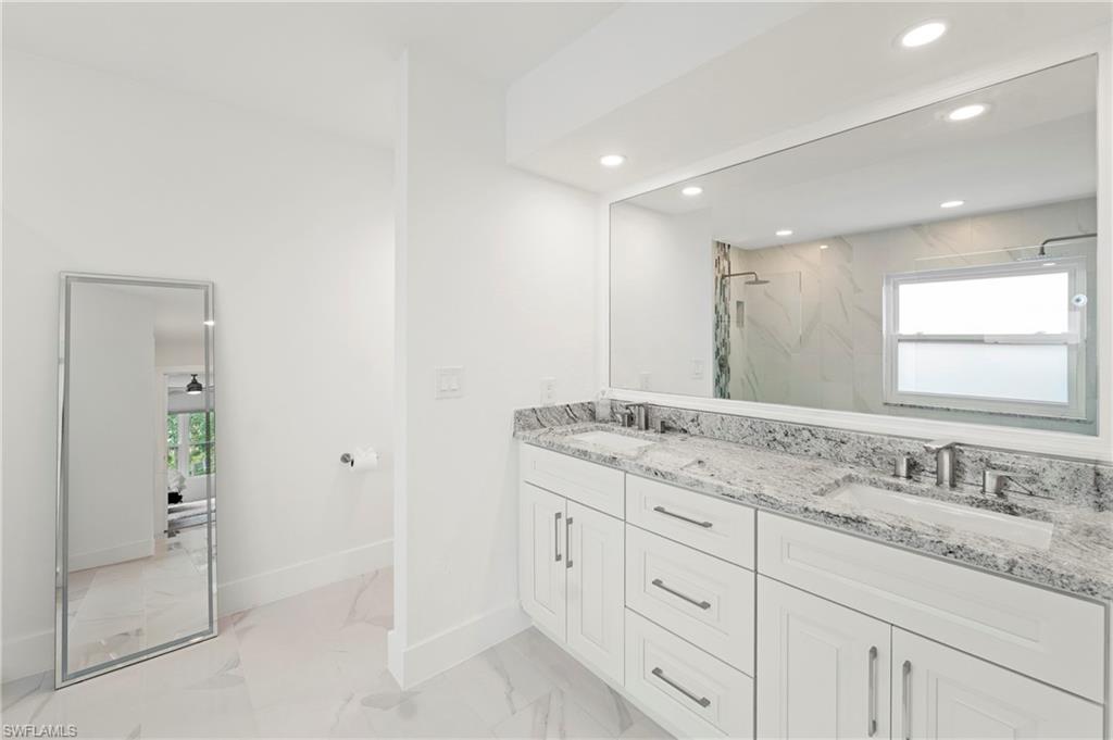 CORINTHIAN GARDENS AT WORLD - Residential