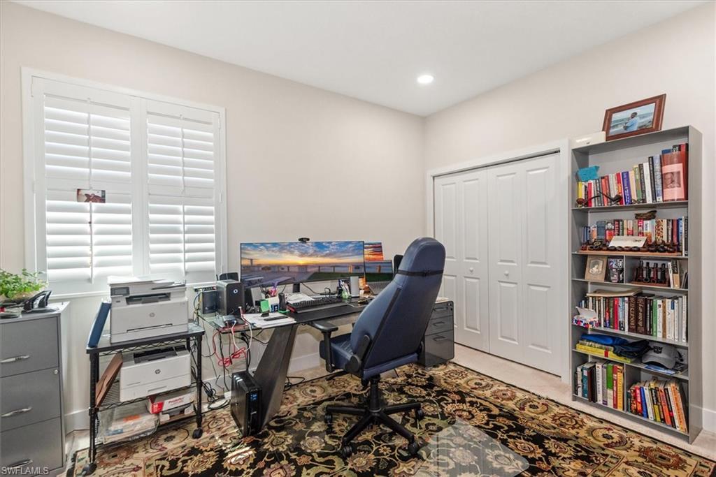 MAPLE RIDGE - Residential