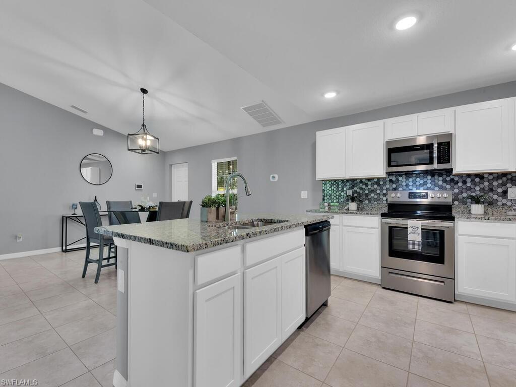 PORT CHARLOTTE - Residential