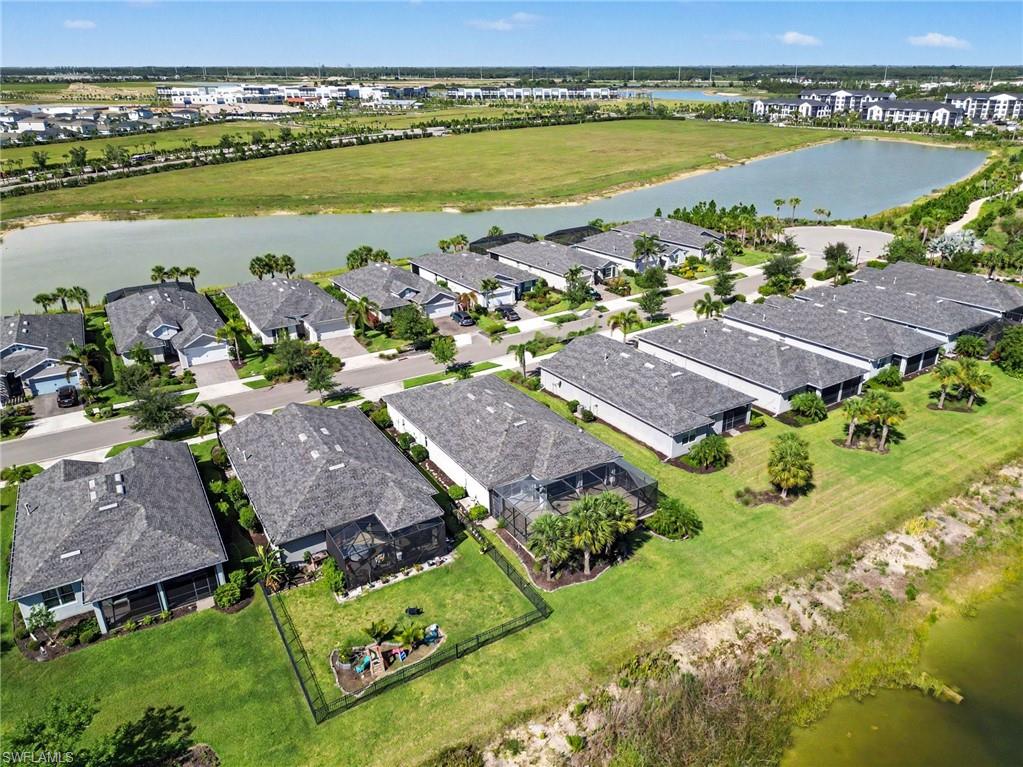 PARKSIDE - Residential
