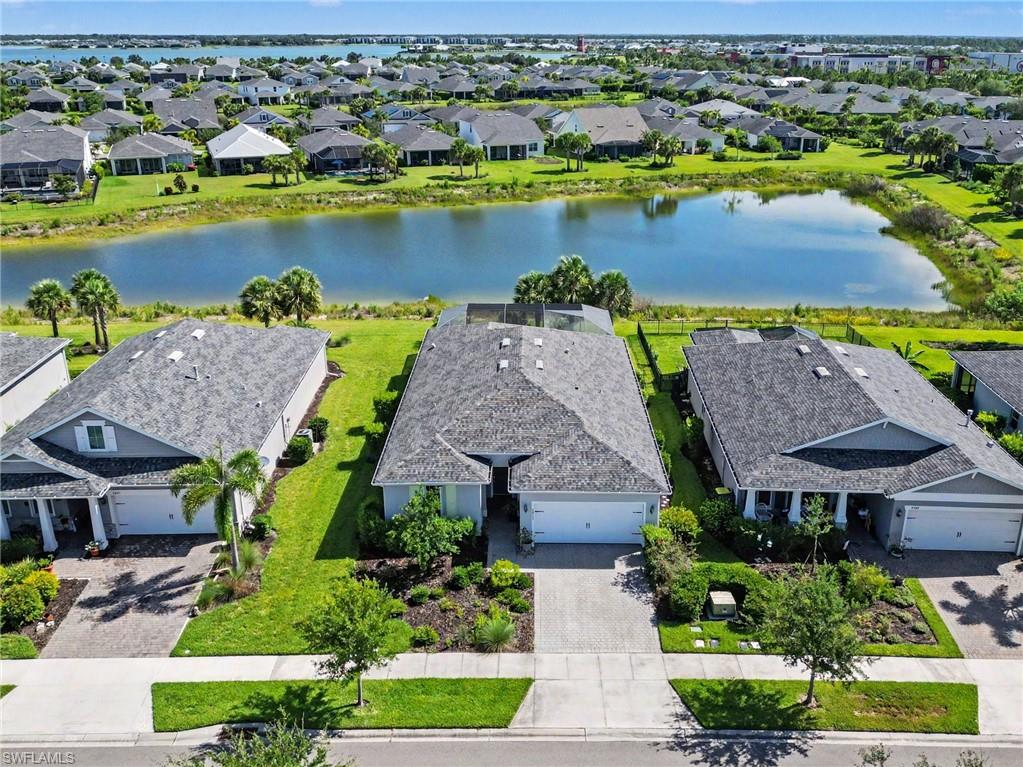 PARKSIDE - Residential
