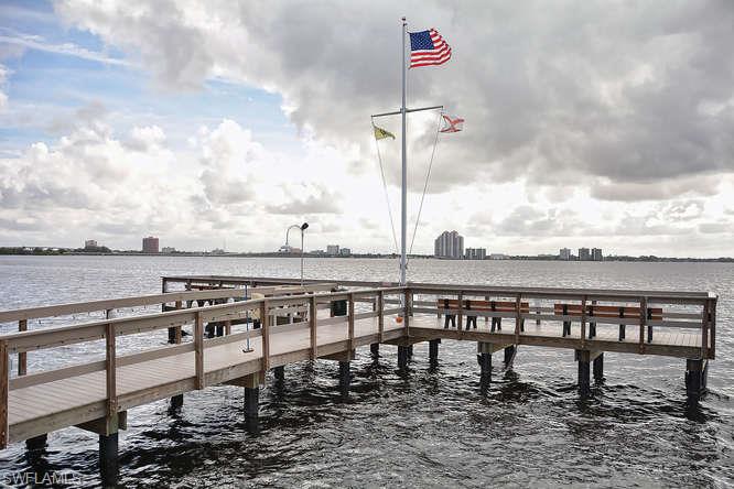 SCHOONER BAY COLUMBIA - Residential