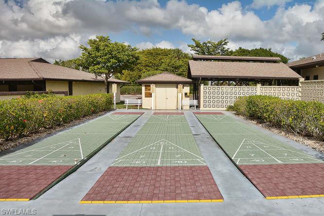 SCHOONER BAY COLUMBIA - Residential