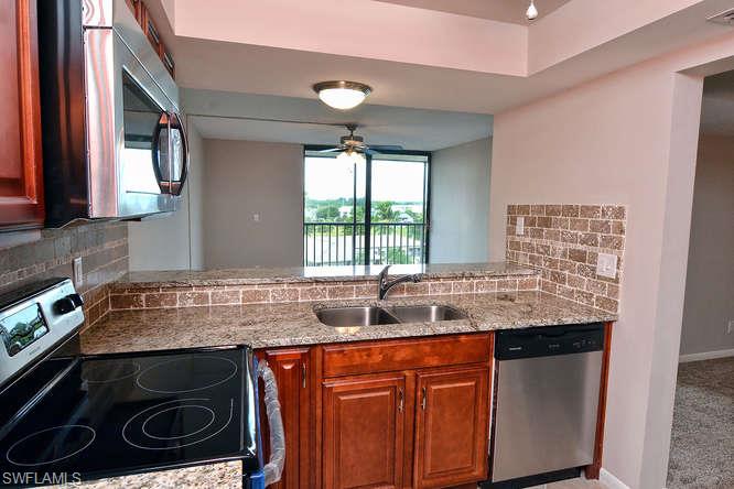 SCHOONER BAY COLUMBIA - Residential