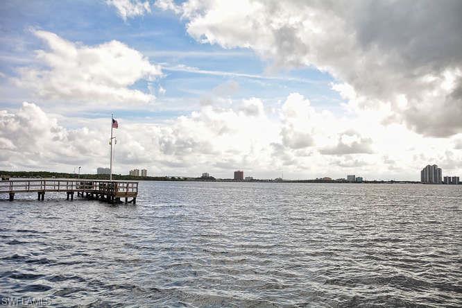 SCHOONER BAY COLUMBIA - Residential