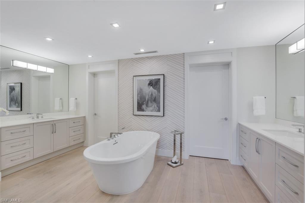 KALEA BAY TOWER 100 - Residential