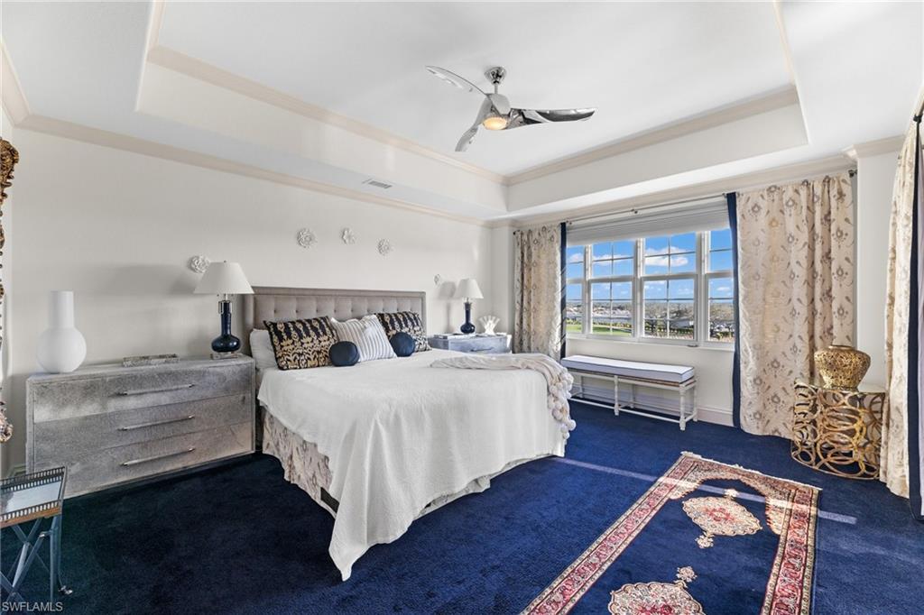 VISTA POINTE - Residential