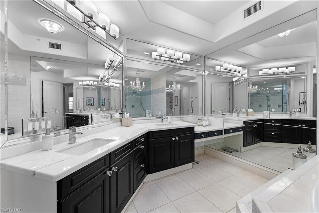 VISTA POINTE - Residential