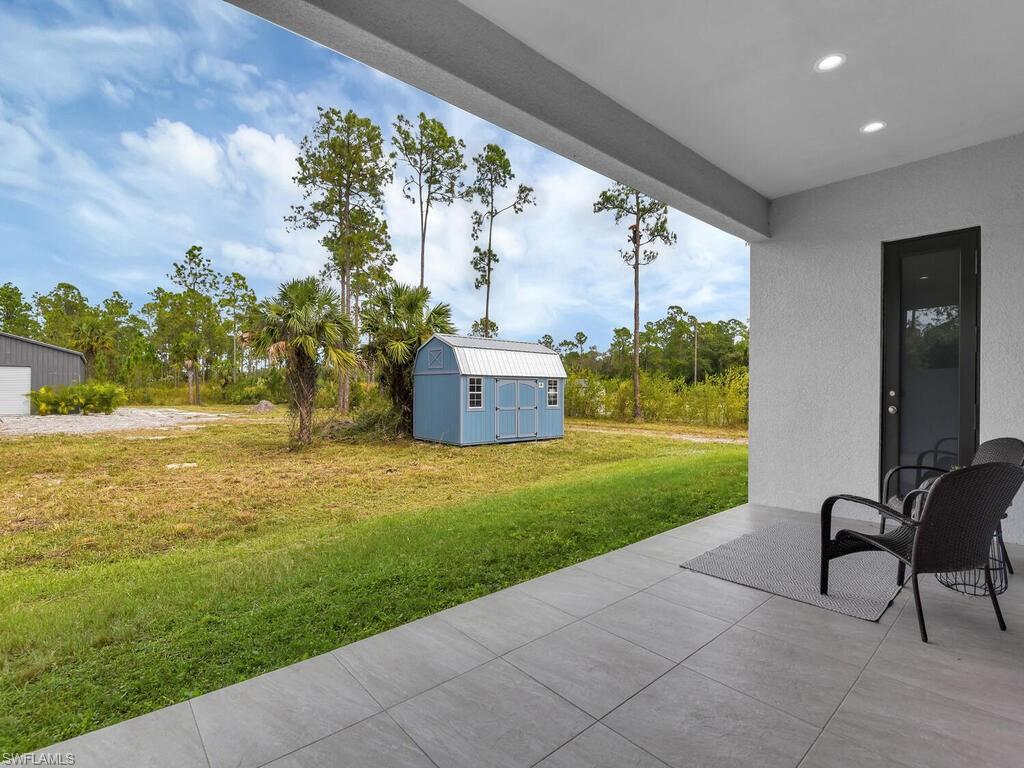 GOLDEN GATE ESTATES - Residential