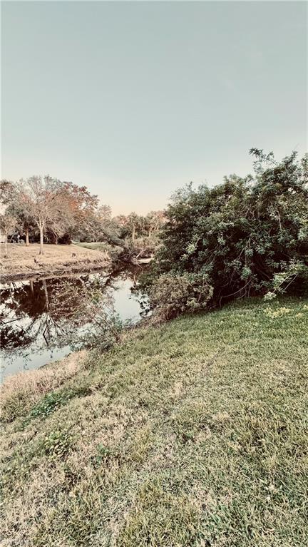 ACREAGE - Land