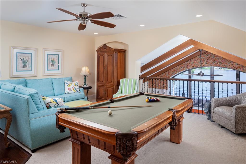 ROYAL HARBOR - Residential