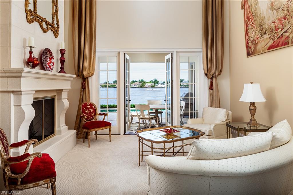 ROYAL HARBOR - Residential