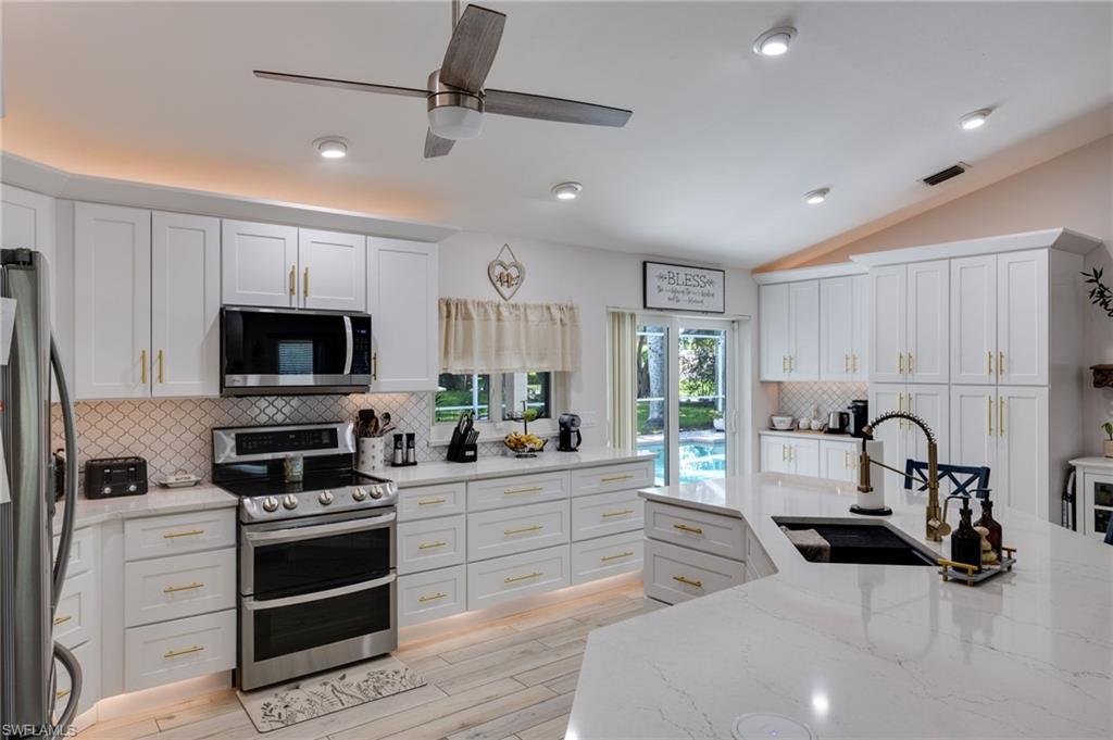 THE GROVE - Residential