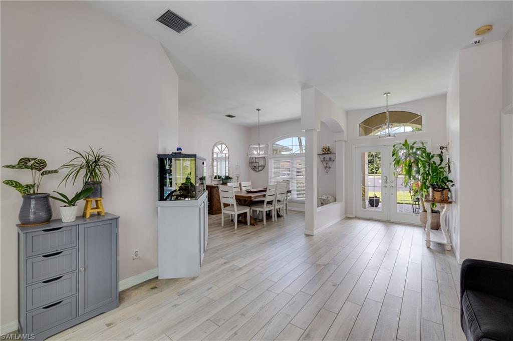 THE GROVE - Residential