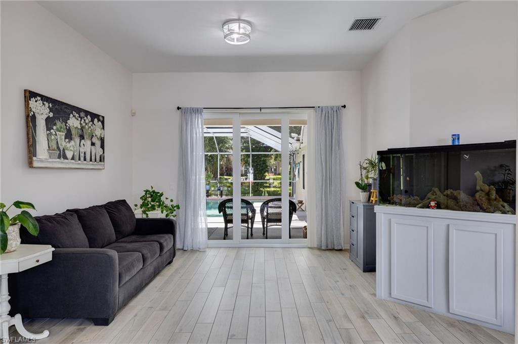 THE GROVE - Residential