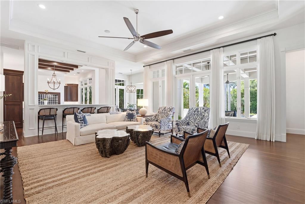 AQUALANE SHORES - Residential