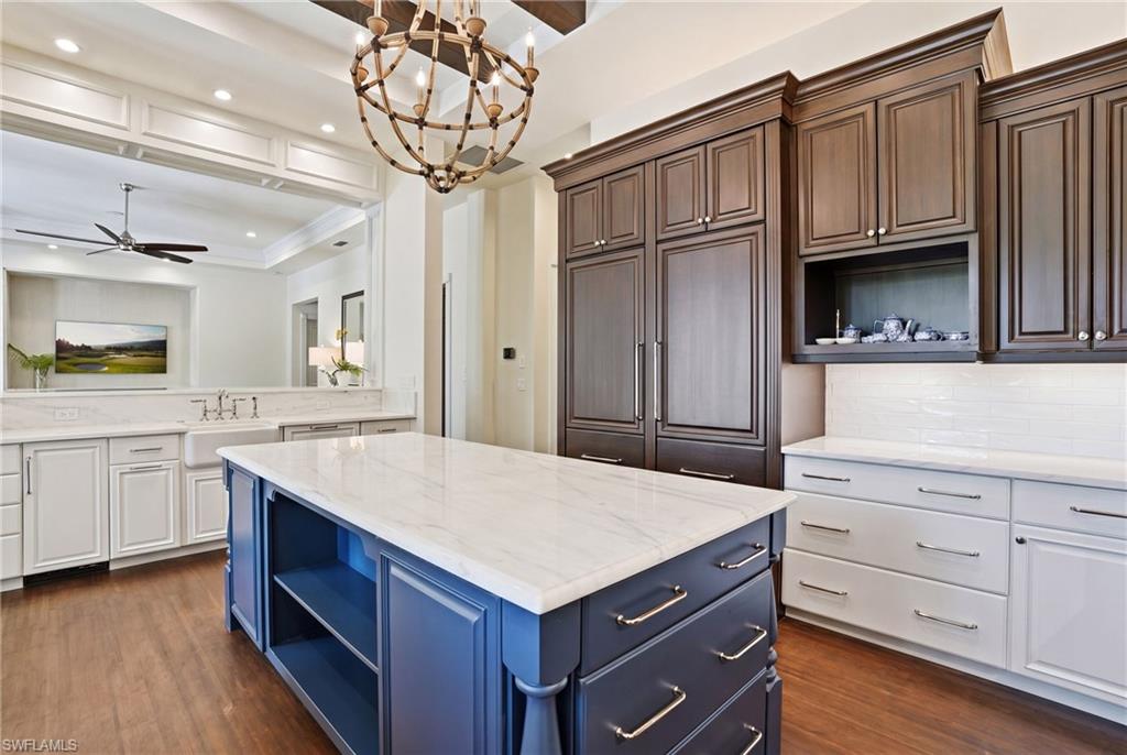 AQUALANE SHORES - Residential