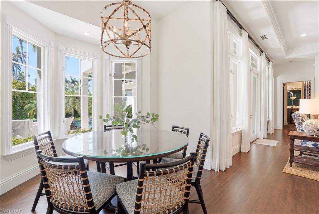 AQUALANE SHORES - Residential