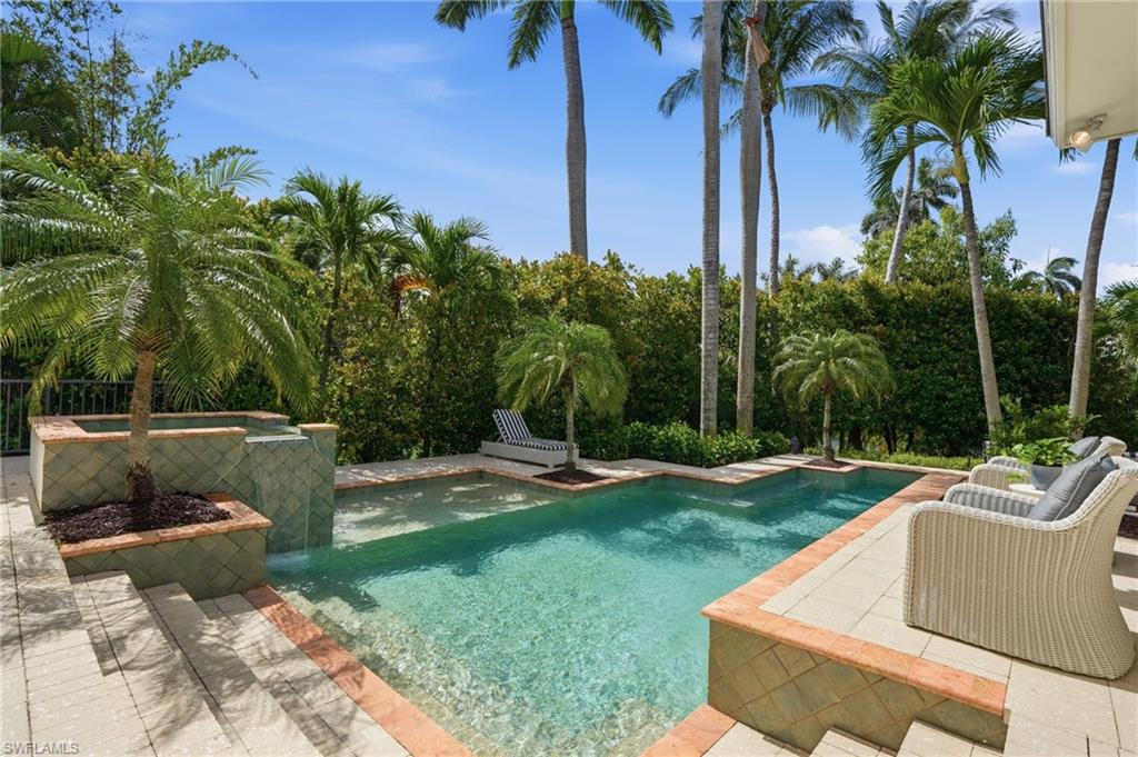 AQUALANE SHORES - Residential