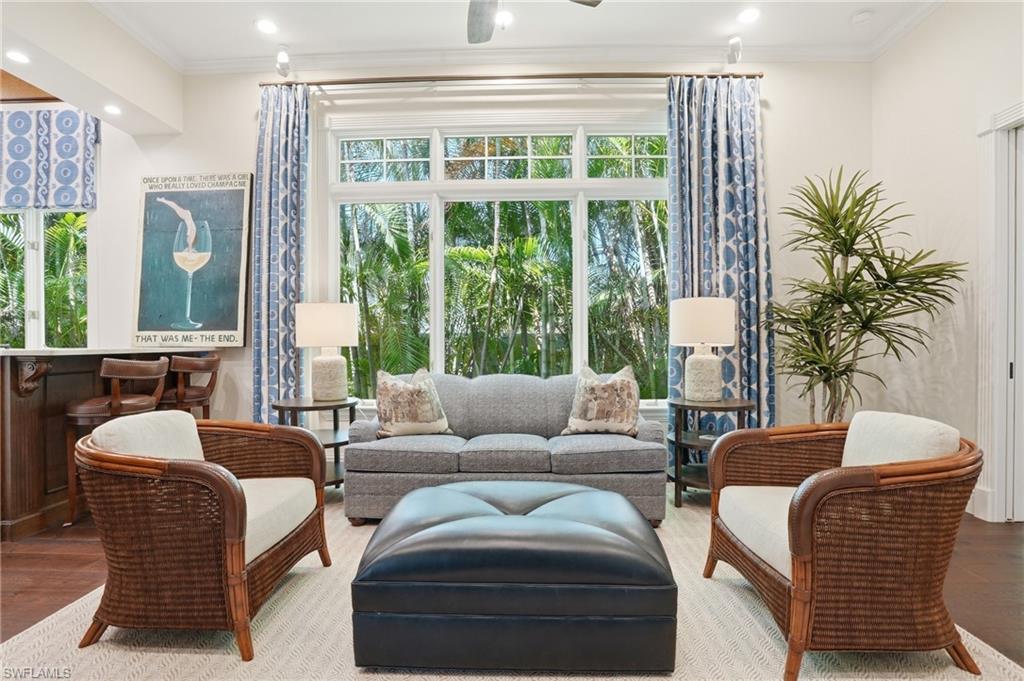 AQUALANE SHORES - Residential