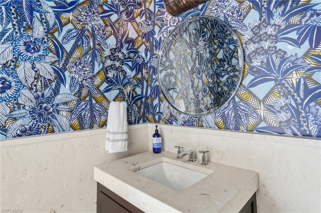 AQUALANE SHORES - Residential