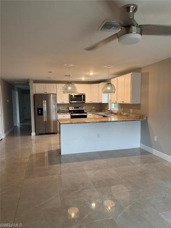 FORT MYERS ESTATES - Residential Lease
