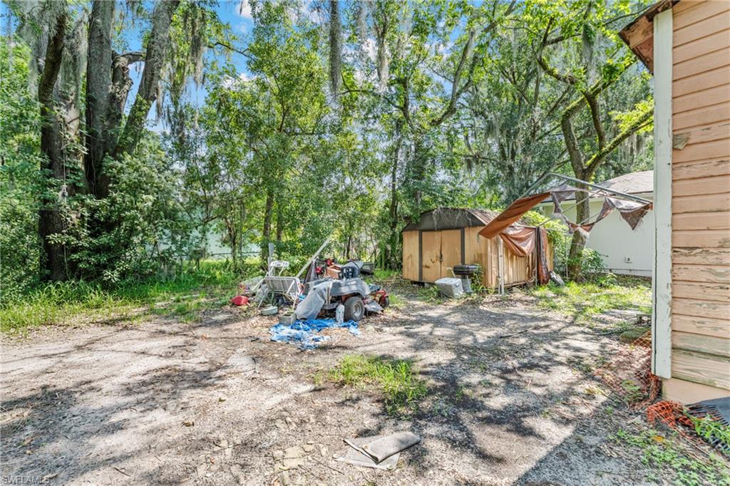 ACREAGE - Residential