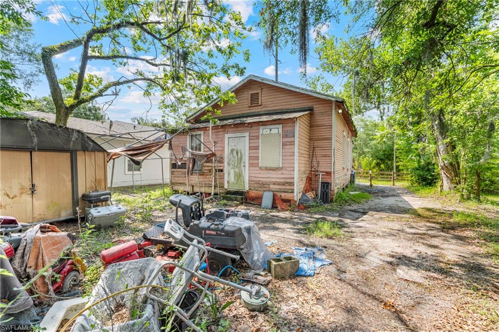 ACREAGE - Residential