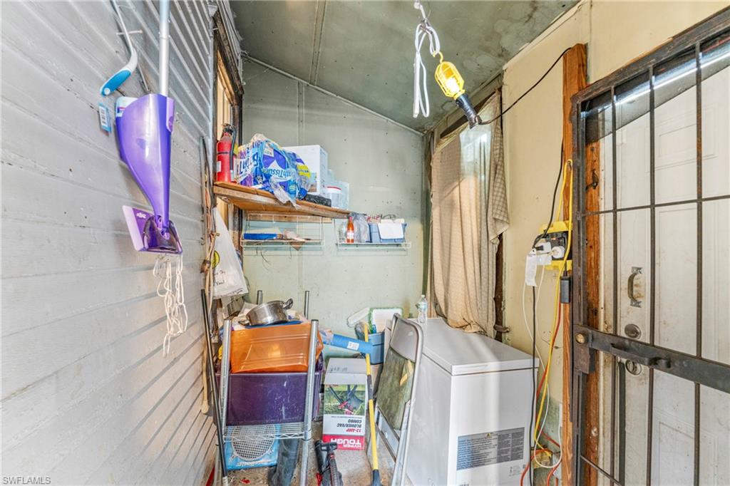 ACREAGE - Residential