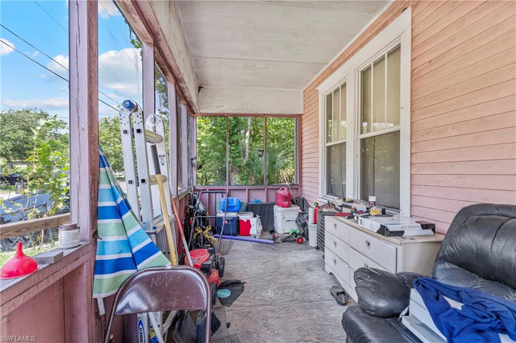 ACREAGE - Residential