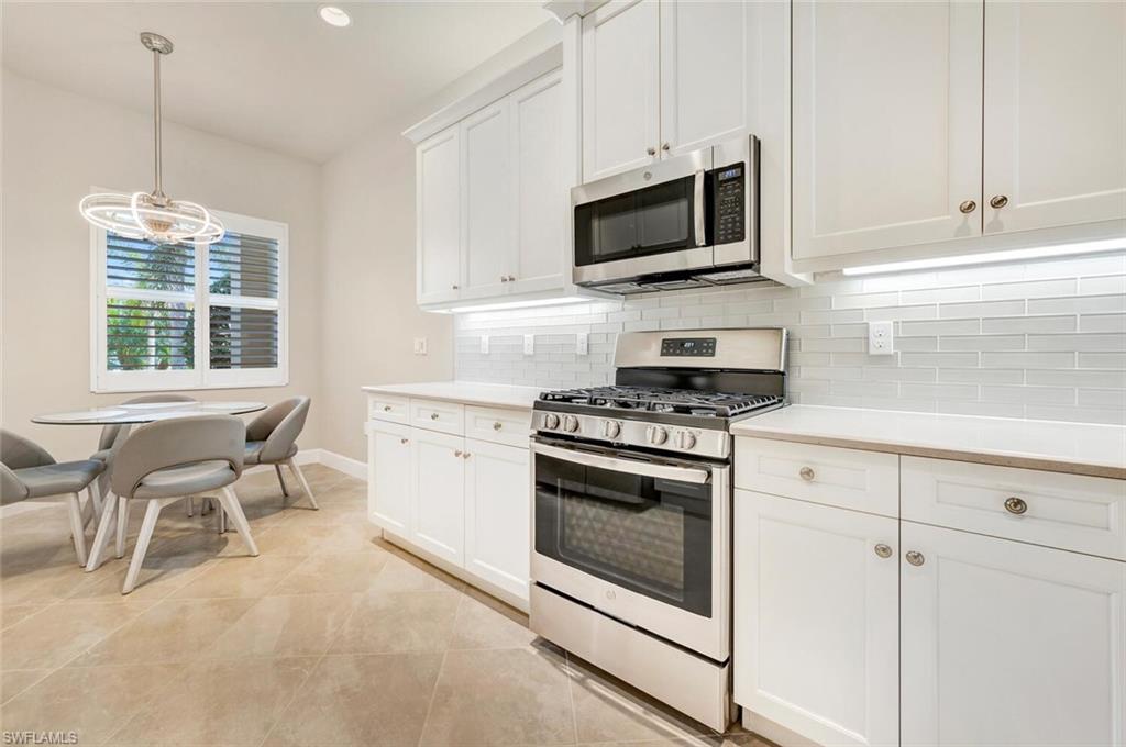 VALENCIA BONITA - Residential Lease