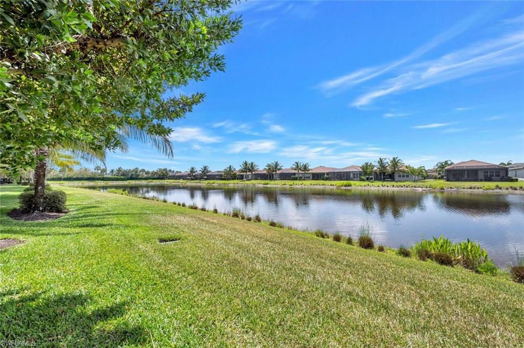 VALENCIA BONITA - Residential Lease
