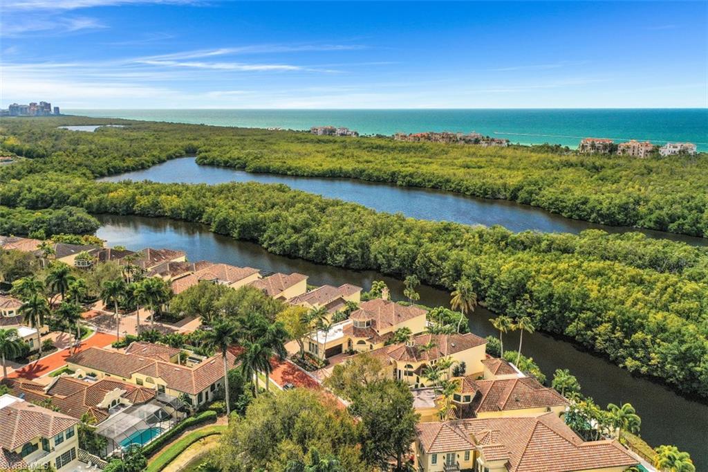 VIZCAYA AT BAY COLONY - Residential
