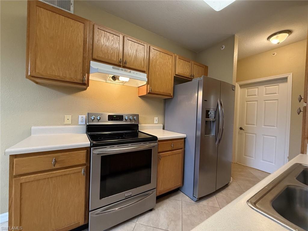 FAIRWAY PRESERVE - Residential Lease