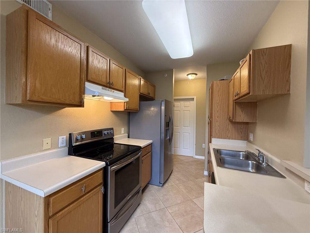 FAIRWAY PRESERVE - Residential Lease