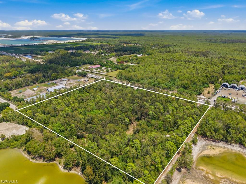 BONITA SPRINGS - Land